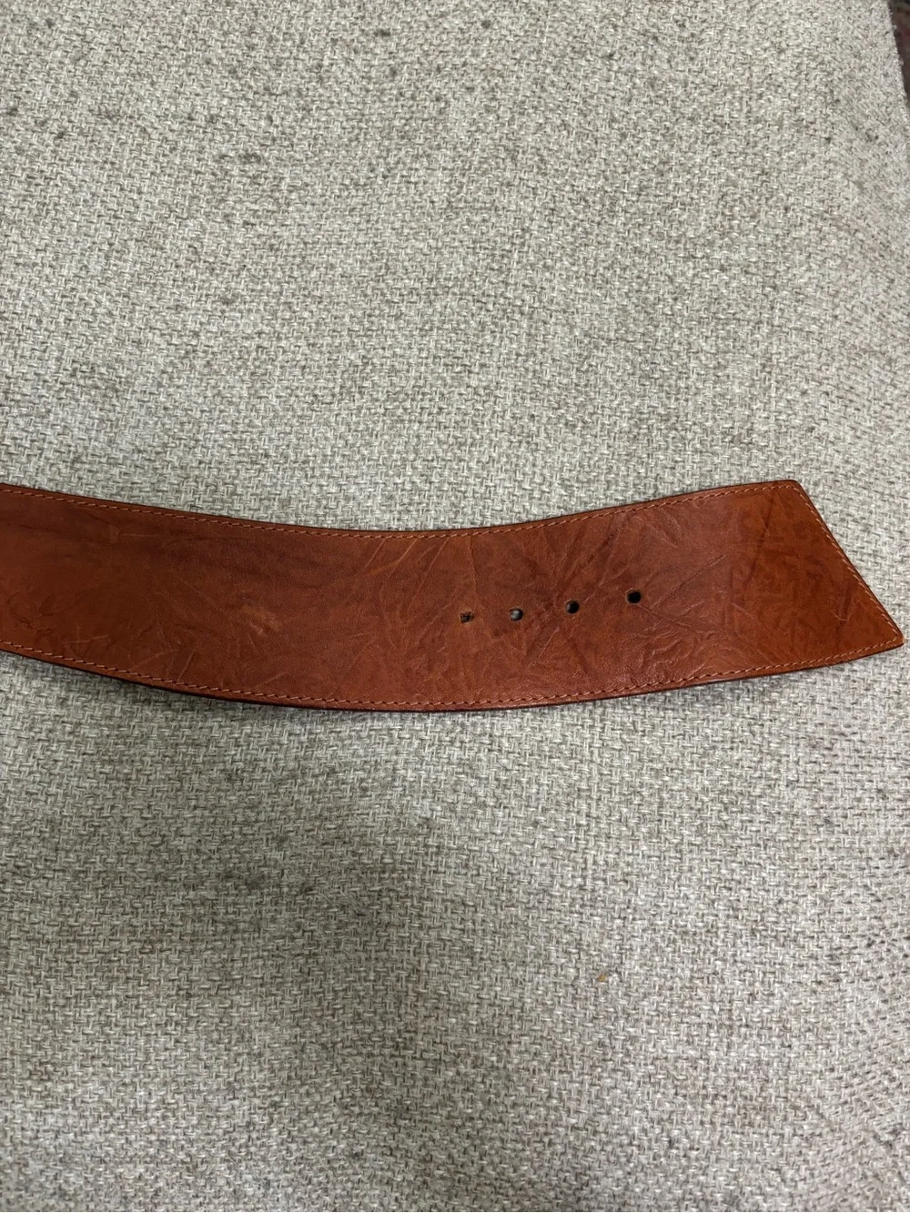 Banana Republic Embossed Leather Belt in Chestnut Brown made in Italy